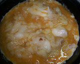 Foto del paso 1 de la receta: Tortilla de patatas con cebolla morada y queso de cabra
