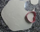 Foto del paso 1 de la receta: Galleta con corazón de fresa