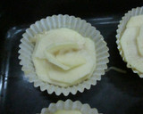 Foto del paso 3 de la receta: Muffin con pétalos de manzana
