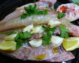 Foto del paso 1 de la receta: Besugo al horno con patatas cocidas y aceitunas