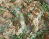 Foto del paso 4 de la receta: Berenjenas rellenas de lentejas y judías verdes