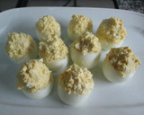 Foto del paso 3 de la receta: Huevos rellenos con crema de yema