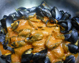 Foto del paso 7 de la receta: Mejillones con salsa de tomate asados