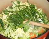 Foto del paso 8 de la receta: Sopa de repollo y puerro a la mantequilla con crujientes de bacón