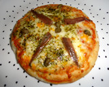 Foto del paso 3 de la receta: Pizzeta de quesos y anchoas