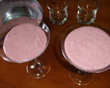 Foto del paso 5 de la receta: Espuma de coco y fresas