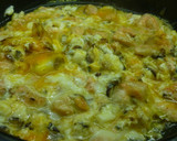 Foto del paso 2 de la receta: Revuelto de salmón y gambas