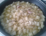 Foto del paso 1 de la receta: Patatas aromatizadas al romero