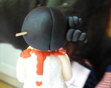 Foto del paso 4 de la receta: Muñeca de fondant, cabeza y pelo
