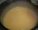 Foto del paso 2 de la receta Tarta de crema pastelera con grosellas silvestres escarchadas
