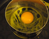 Foto del paso 1 de la receta: Huevo con guardaespaldas