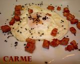 Foto del paso 4 de la receta: Huevo frito con beicon