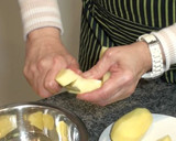 Foto del paso 6 de la receta: Bacalao con patatas y alcachofas