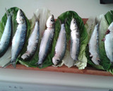 Foto del paso 2 de la receta: Sardinas en teja con aceite de romero al horno