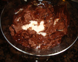 Foto del paso 2 de la receta: Copa de helado de limón y mousse de chocolate