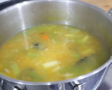 Foto del paso 3 de la receta: Sopa de miso blanco con verduras