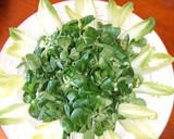 Foto del paso 2 de la receta: Ensalada de canónigos con vinagreta de tomate y tomillo