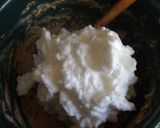 Foto del paso 3 de la receta: Pastel de chocolate con avellanas y cerezas