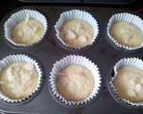 Foto del paso 3 de la receta: Magdalenas de calostro