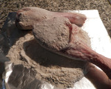 Foto del paso 2 de la receta: Muslos de pavo a la pepitoria