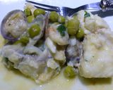 Foto del paso 5 de la receta: Merluza con gambas y almejas