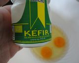 Foto del paso 5 de la receta: Bizcocho de kefir y manzanas caramelizadas