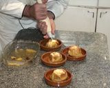 Foto del paso 8 de la receta: Manzanas al horno rellenas de crema