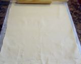 Foto del paso 1 de la receta: Milhojas de hojaldre con crema pastelera y frutas