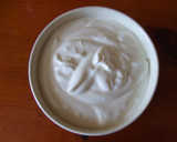 Foto del paso 1 de la receta: Fruta fresca acompañada de crema chantilly