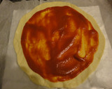 Foto del paso 2 de la receta: Pizza de pera y gorgonzola