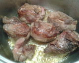 Foto del paso 1 de la receta: Carrilleras en pepitoria