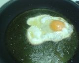 Foto del paso 4 de la receta: Bocadillos de berenjenas asadas con huevo frito