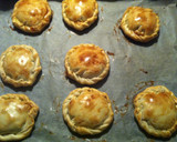 Foto del paso 8 de la receta: Empanadillas de morcilla y pera