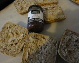 Foto del paso 2 de la receta: Panecillos con olivada, anchoa y queso