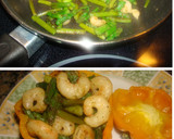Foto del paso 4 de la receta: Pimiento amarillo relleno de verduras y gambas