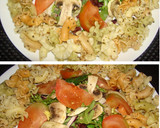 Foto del paso 5 de la receta: Ensalada vegetal con pasta y langostinos