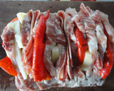 Foto del paso 2 de la receta: Cabecero de cerdo relleno