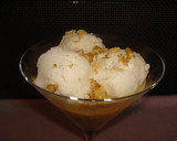 Foto del paso 3 de la receta: Copa de helado, con crema de melocotón y frutos secos