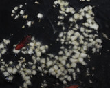 Foto del paso 2 de la receta: Zamburiñas y langostinos en salsa