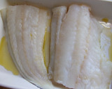 Foto del paso 1 de la receta: Bacalao fresco gratinado con langostinos