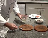 Foto del paso 1 de la receta: Tarta de chocolate con bizcocho