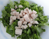 Foto del paso 1 de la receta: Ensalada de pollo y manzana roja