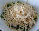 Foto del paso 2 de la receta: Ensalada de pollo y manzana roja