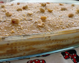 Foto del paso 8 de la receta: Tarta de galletas con piña, nata y dulce de leche