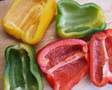 Foto del paso 1 de la receta: Pimientos rellenos de carne con hongos secos