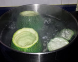 Foto del paso 3 de la receta: Calabacines luna rellenos de verduras