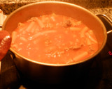 Foto del paso 3 de la receta: Macarrones con carne en salsa de tomate