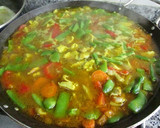 Foto del paso 5 de la receta: Arroz al azafrán con cerdo y verduras