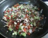 Foto del paso 3 de la receta: Calamares rellenos con mix de verduras asadas