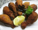 Foto del paso 8 de la receta: Muslitos de pollo rebozados con pan rallado y especias